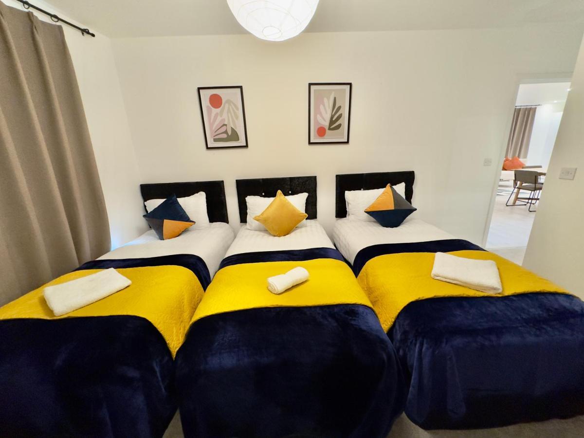 3Bedroom, 2Bathroom, Balcony,Luxury Flat Westfield Londen Buitenkant foto